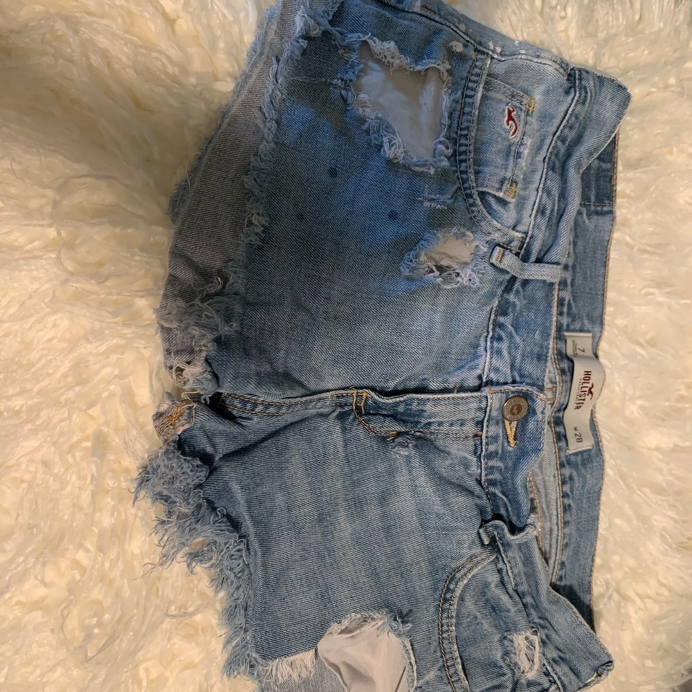 Hollister jean shorts - Picture 2 of 6